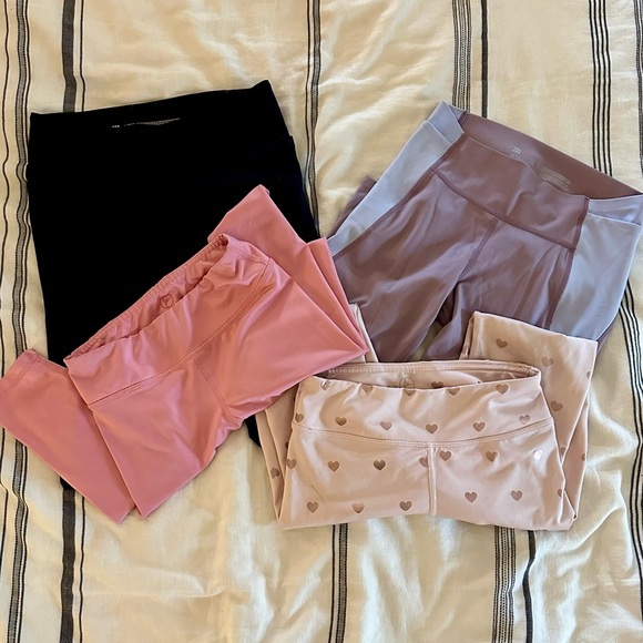 BUNDLE OF GIRL’S LEGGINGS 10-12 - Picture 1 of 9